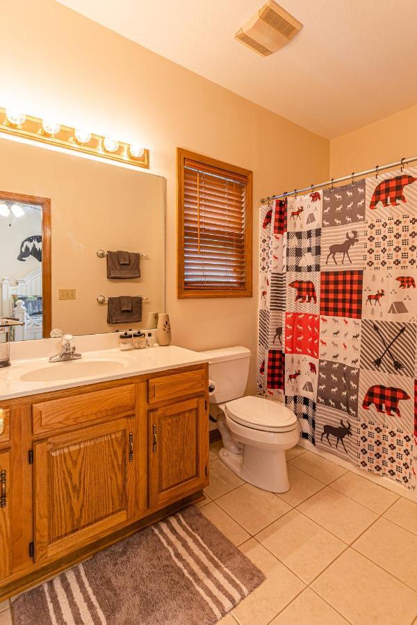 Condo With Stunning Mountain And 6Th Green Views Near Harrahs Cherokee Bryson City Whittier Eksteriør billede